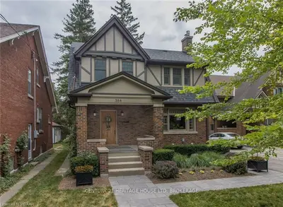 384 WORTLEY Road, London South, ON N6C 3S5