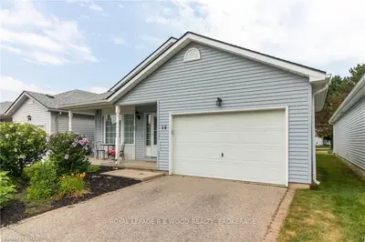 14 BALAZS Court, Tillsonburg, ON N4G 5V5