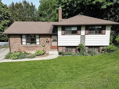 221 RUSSELL Street, Woodstock, ON N4S 2Z1