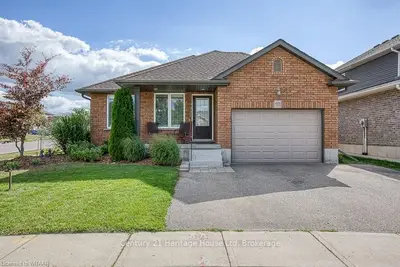 571 SPITFIRE Street, Woodstock, ON N4T 0B4