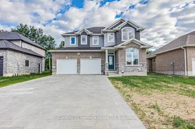 42 DARLISON Drive, Zorra, ON N0M 2M0