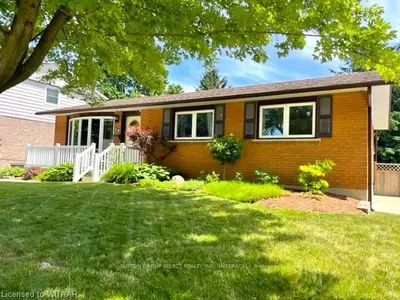 29 WADSWORTH Drive, Ingersoll, ON N5C 3L3