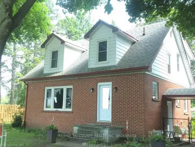 8 STUBBS Court, Tillsonburg, ON N4G 4P5