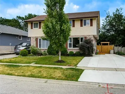10 NASKAPI Street, Woodstock, ON N4T 1G9