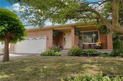 21 RIDGE Road, Ingersoll, ON N5C 4B8