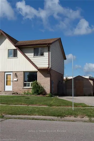1112 CREE Avenue, Woodstock, ON N4T 1A2