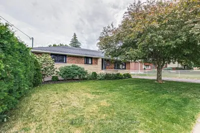 126 SPRINGBANK Avenue N, Woodstock, ON N4S 7P8