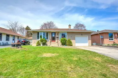 46 VAN NORMAN Drive, Tillsonburg, ON N4G 4T1