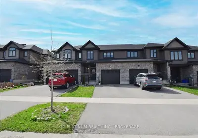 130 LINKS Crescent, Woodstock, ON N4T 0K7
