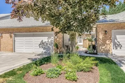 671 Lansdowne Avenue 40, Woodstock, ON N4T 1K3