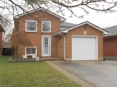 60 KARA Lane, Tillsonburg, ON N4G 5M2