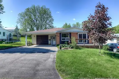126 Innes Street, Ingersoll, ON N5C 2R5