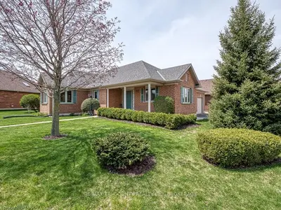 105 WESTON Drive, Tillsonburg, ON N4G 5W9