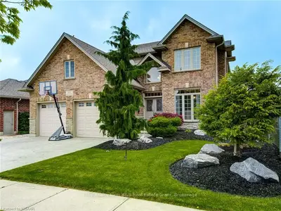 951 RIDGEWOOD Drive, Woodstock, ON N4T 0A6