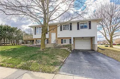 69 CHIPPEWA Avenue, Woodstock, ON N4T 1A1