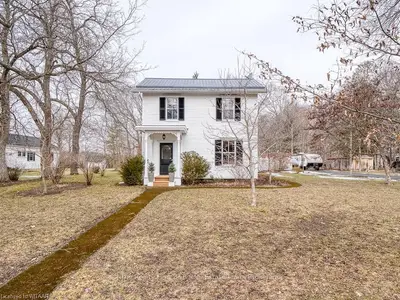 195 LYNEDOCH Road, Norfolk, ON N4B 2W4