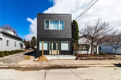 33 QUEEN Street, Norfolk, ON N0E 1G0