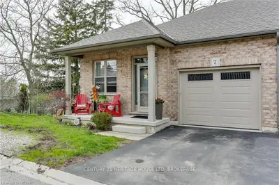111 KING Street E 7, Ingersoll, ON N5C 1G8