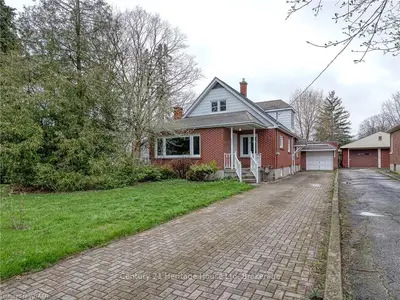521 QUINTIN Place, Woodstock, ON N4S 5E8