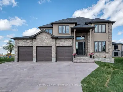 282 WEDGEWOOD Drive, Woodstock, ON N4T 0E1