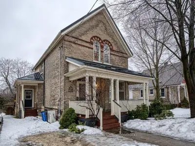 94 VICTORIA Street N, Woodstock, ON N4S 6V5
