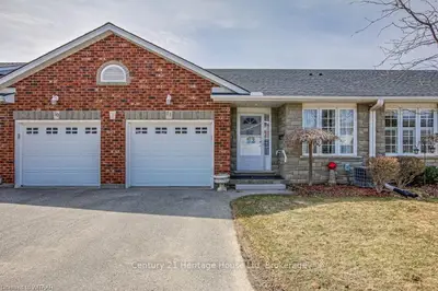 53 HERON'S 11, Woodstock, ON N4T 1V2