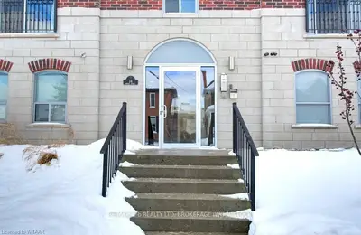 34 Brock Street 203, Woodstock, On N4s 3b5