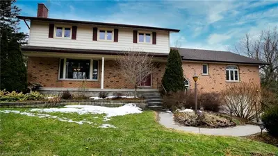 564106 KARN Road, South-West Oxford, ON N5C 3J5