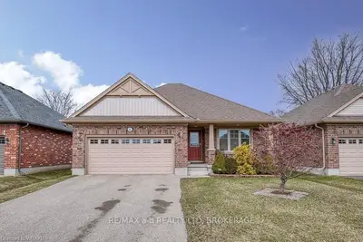 24 PARK Place, Tillsonburg, ON N4G 0B8