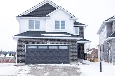 928 DOWNING Drive, Woodstock, ON N4T 0E1