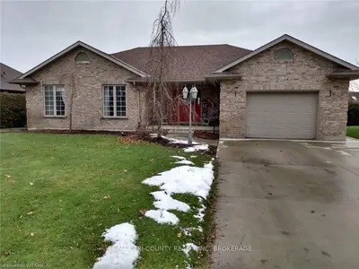 149 CONCESSION Street, Tillsonburg, ON N4G 1P8