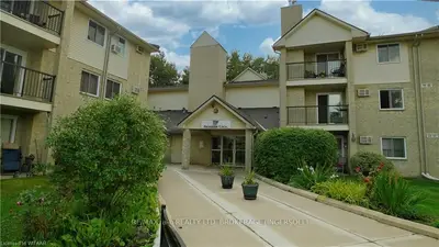 725 DEVERON Crescent 205, London South, ON N5Z 4X3