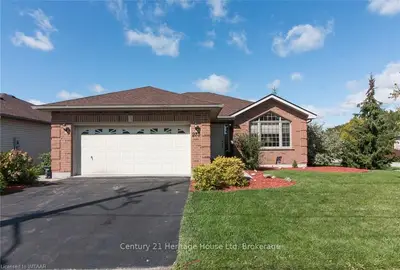 273 KING Street E, Ingersoll, ON N5C 1H4