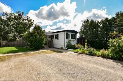 25 PINEVIEW Avenue, Malahide, ON N0L 2J0