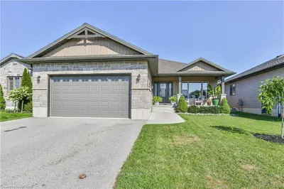 72 FULLER Drive, Ingersoll, ON N5C 4H4