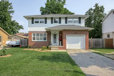 813 HUGHSON Street, Woodstock, ON N4S 4P8