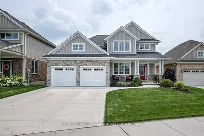 7 MCGUIRE Crescent, Tillsonburg, ON N4G 0G4
