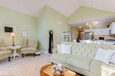 724 GARDEN COURT Crescent, Woodstock, ON N4T 1W6