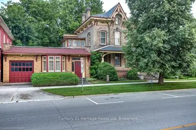55 King Street W, Ingersoll, ON N5C 2J7