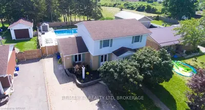 21 WADSWORTH Drive, Ingersoll, ON N5C 3L3