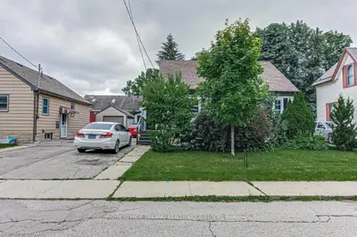 646 WALTER Street, Woodstock, ON N4S 2E3