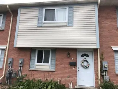 133 BAY Street 15, Woodstock, ON N4S 8H7