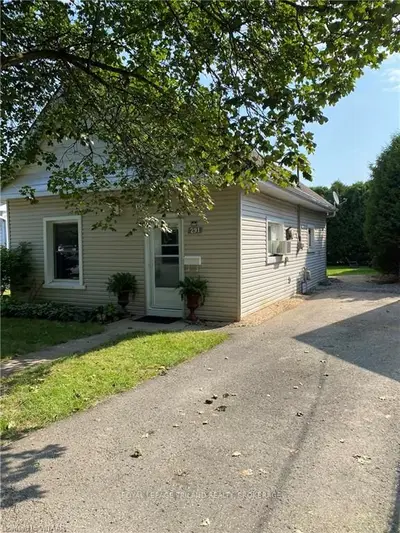 291 QUEEN Street N, Norfolk, ON N3Y 3Y8