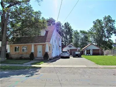 235 NORFOLK Avenue, Norfolk, ON N4B 2N4