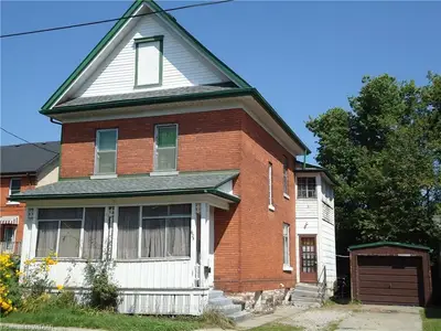 625 PEEL Street, Woodstock, ON N4S 1K9