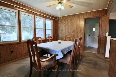 15 ARBOR Lane, Tillsonburg, ON N4G 1X3