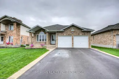 62 SANDERS Crescent, Tillsonburg, ON N4G 4C8