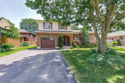 17 ALLEN Street, Tillsonburg, ON N4G 4V6