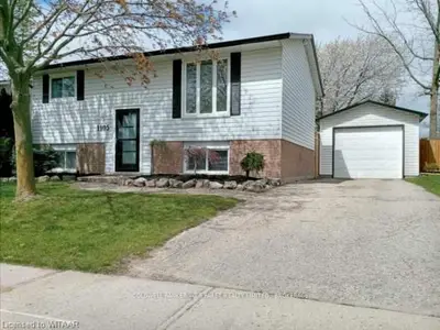 1105 CREE Avenue, Woodstock, ON N4T 1A3