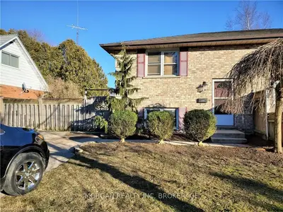 20 YOUNG Street A, Tillsonburg, ON N4G 3H7